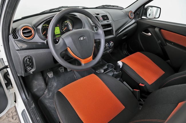 Салон Lada Kalina Cross