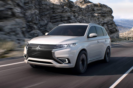 обновленный Mitsubishi Outlander 2020 года