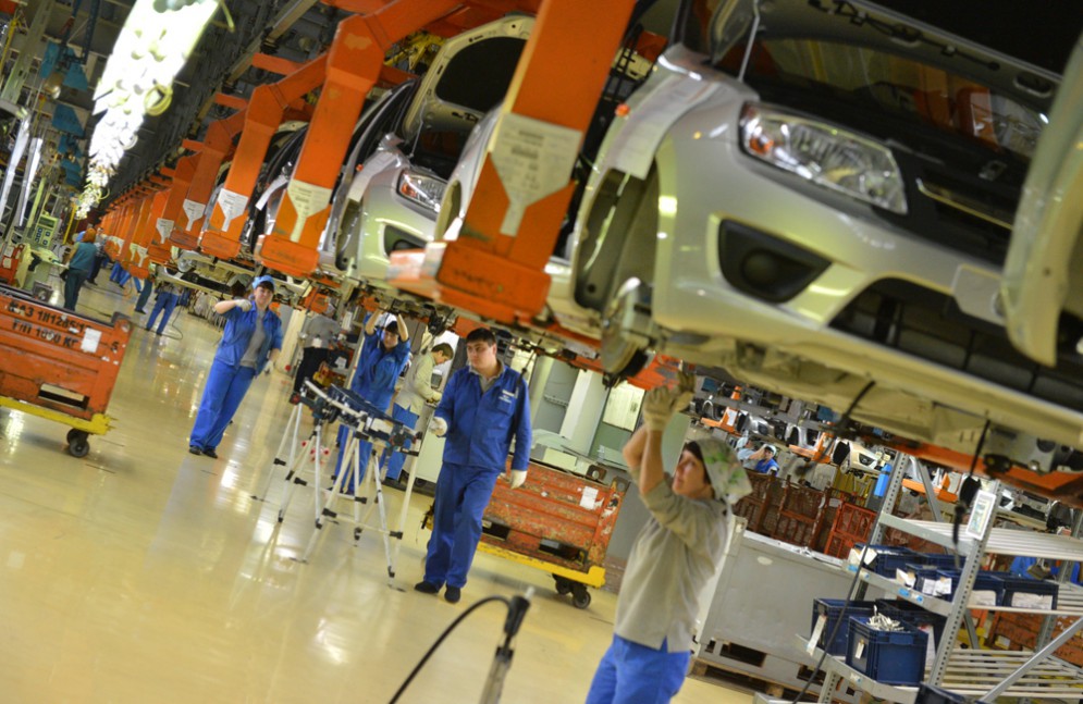 АвтоВАЗ о производстве за 2015 год