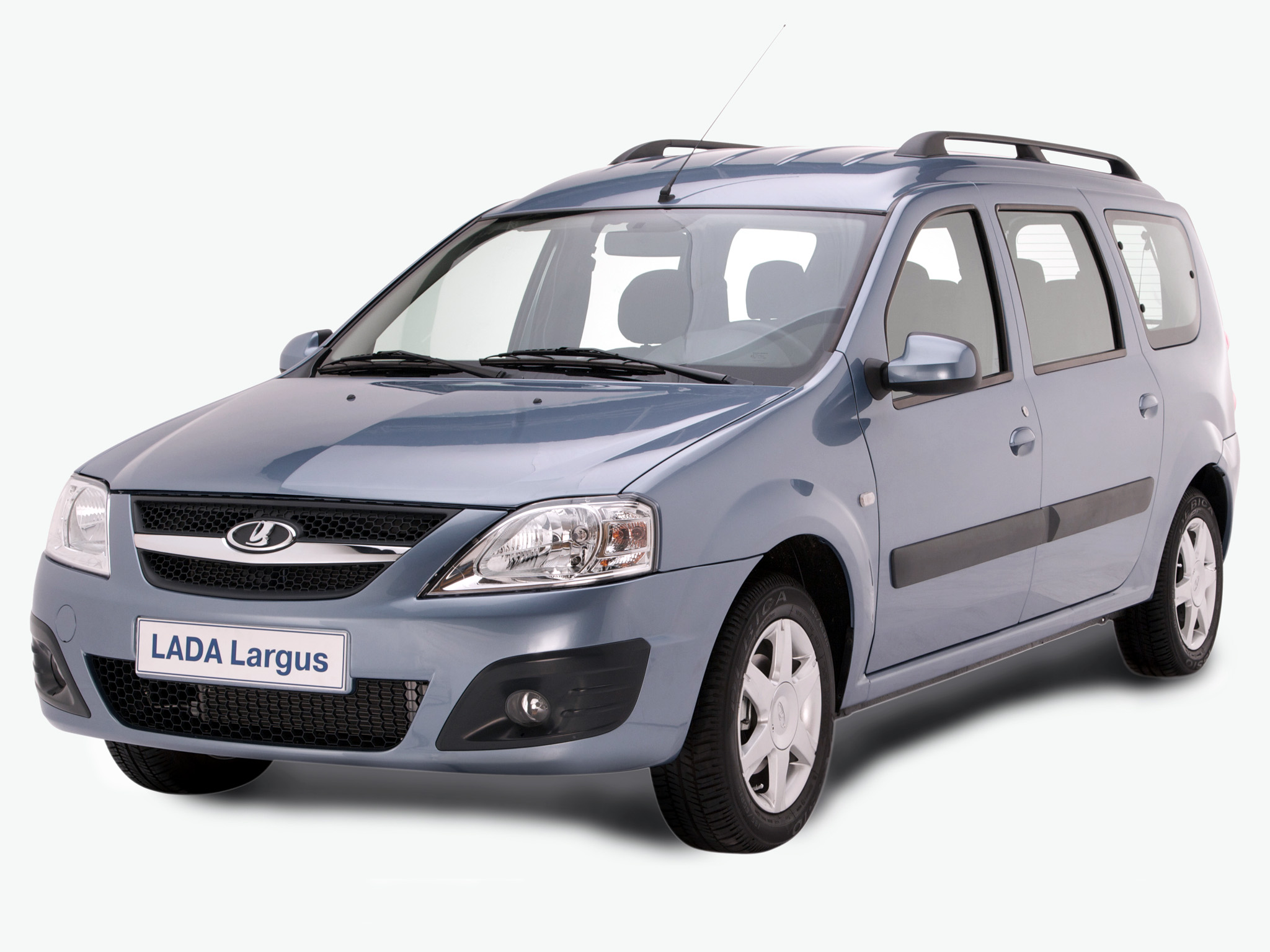 Четыре автомобиля Lada борются за лидерство в конкурсе «Автомобиль года»