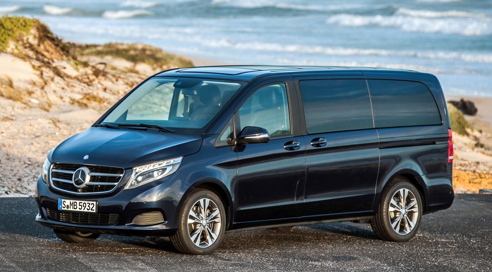 В России можно купить полноприводный Mercedes V-класса