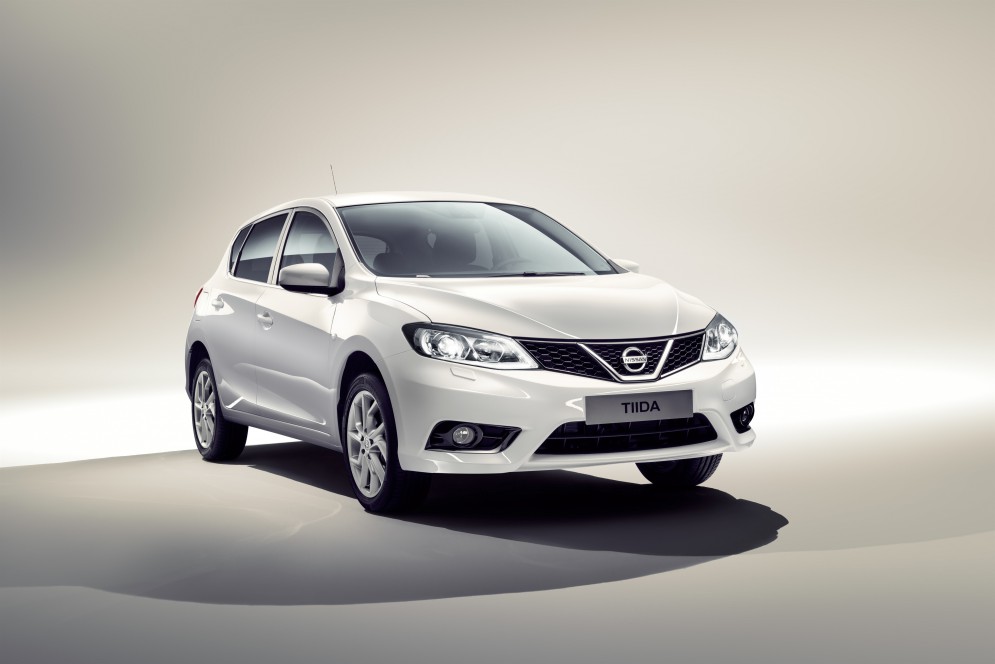 Хэтчбек Nissan Tiida: российская стоимость новинки