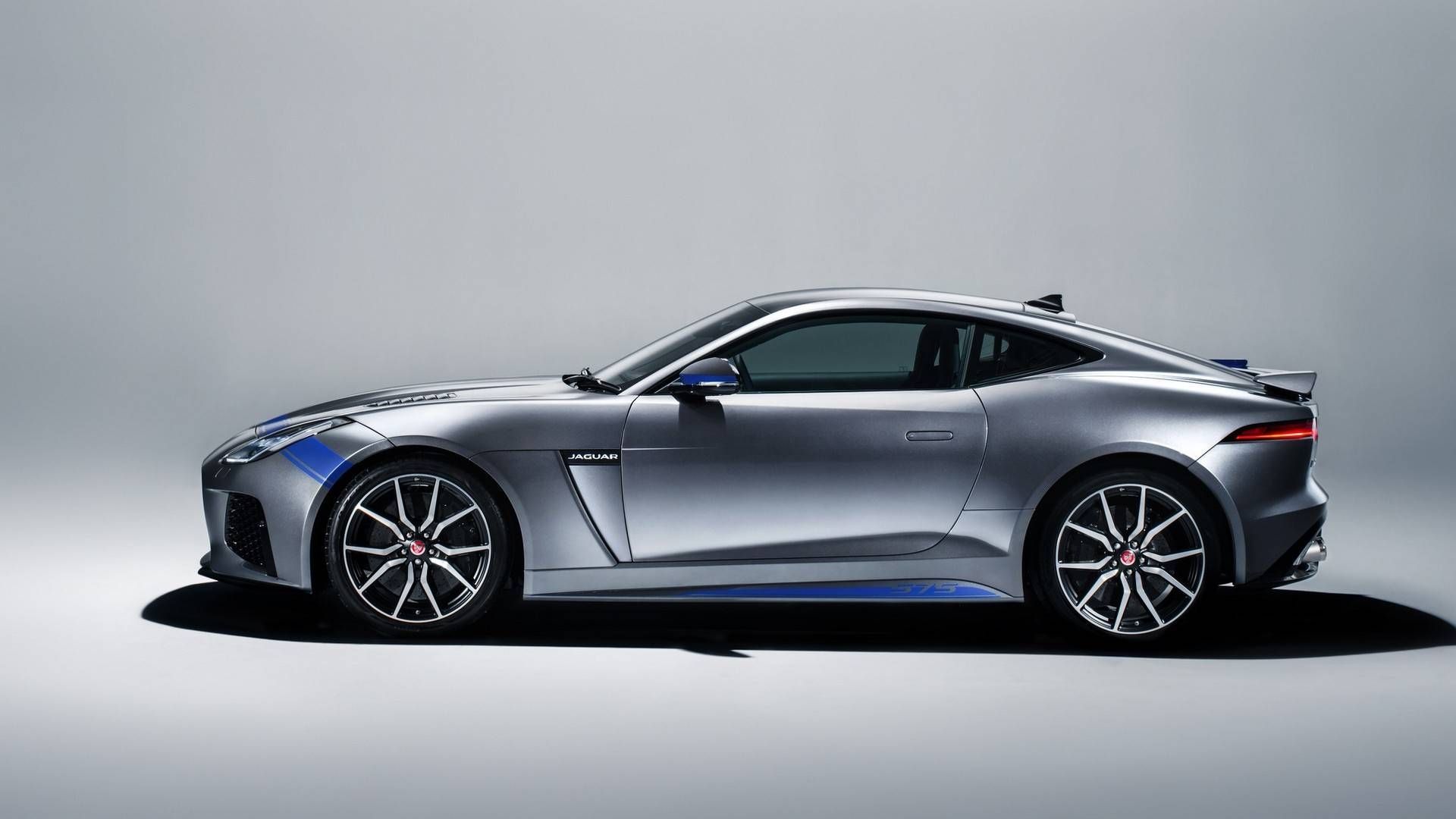 Новый JAGUAR F-TYPE 2020 года